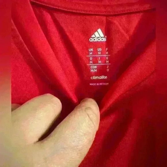 Red adidas Climalite Activewear Tops for Men, size Medium - Picture 4 of 8